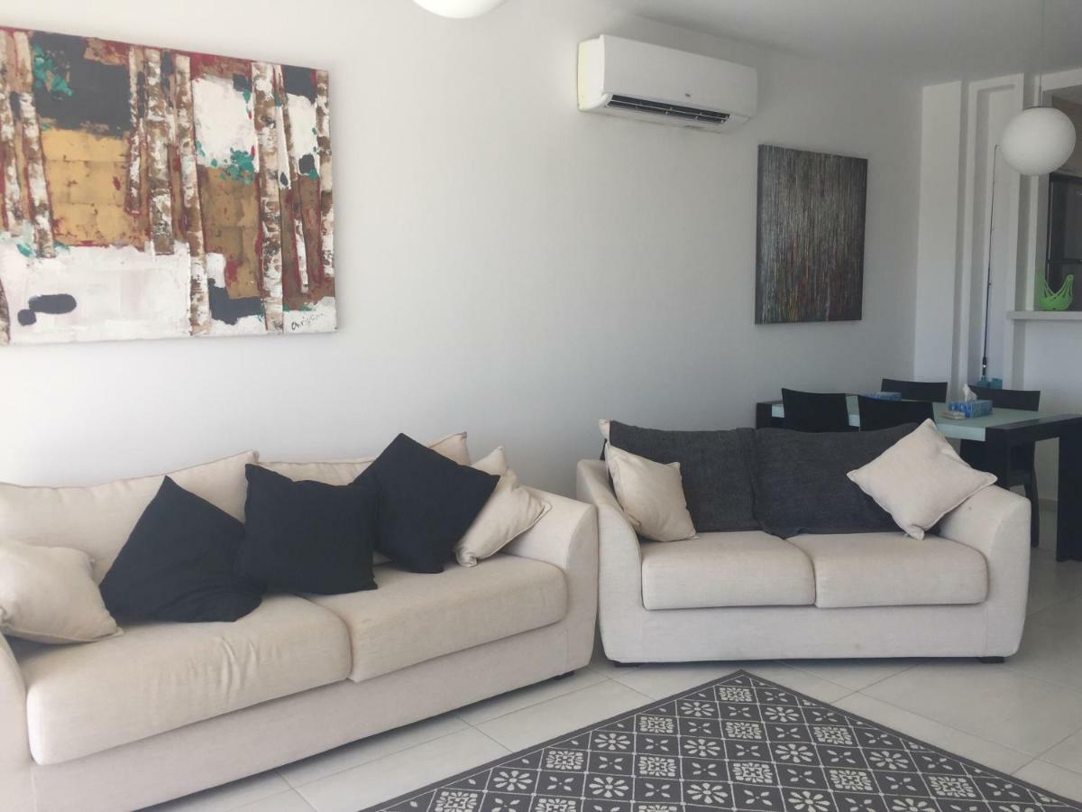Lingna Luxury Apartment Lighthouse Paphos Exteriér fotografie
